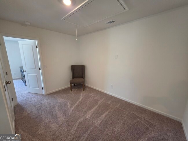 Building Photo - 23 Umber Ln