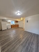 Building Photo - 1614 254th St