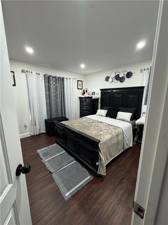 Building Photo - 27 Judith St