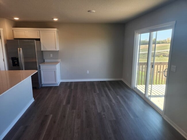 Building Photo - 2508 Chan Dr