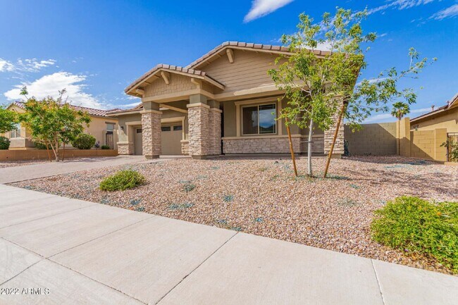 Building Photo - 13784 W Sarano Terrace