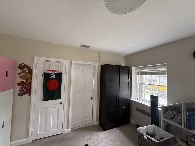 Bedroom - 1358 Indian Creek Dr