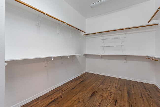 Building Photo - 4 Bedroom, 2.5 Baths with Private Pool!