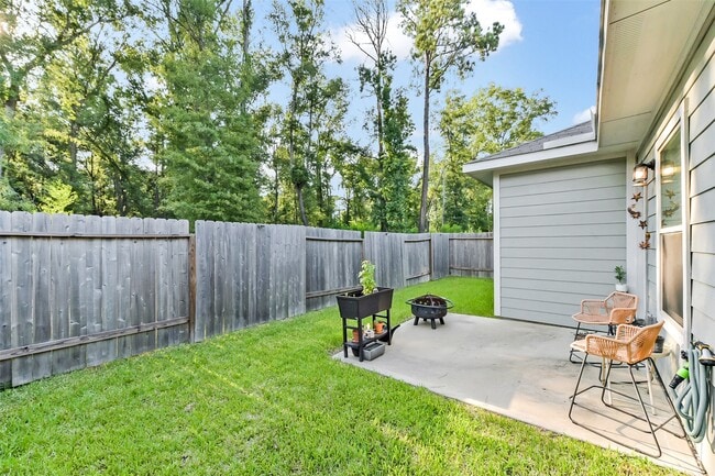 Building Photo - 21030 Voyage Ln