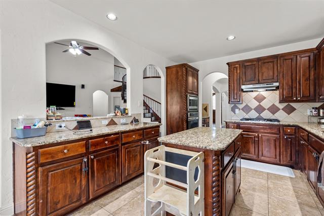 Building Photo - 3524 Hutch Dr