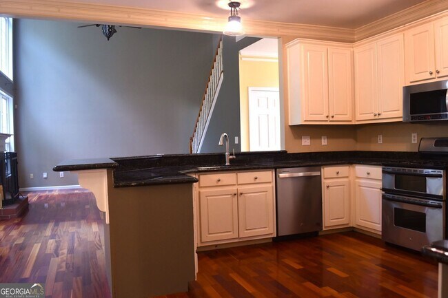 Building Photo - 4003 Rosewood View Dr