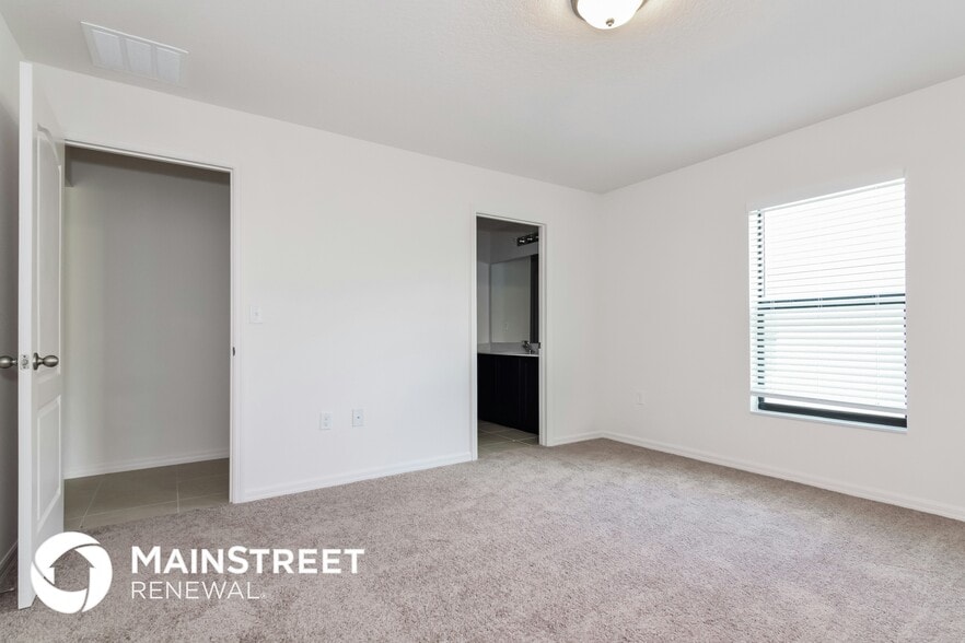 Building Photo - 8512 Silverbell Loop