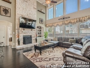 Building Photo - 1802 Laivita Mist