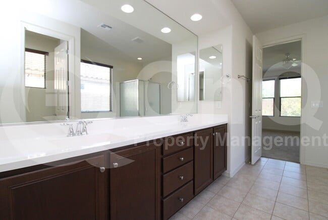 Building Photo - 26018 N 52nd Ln