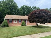 Building Photo - 3746 Windsor Dr