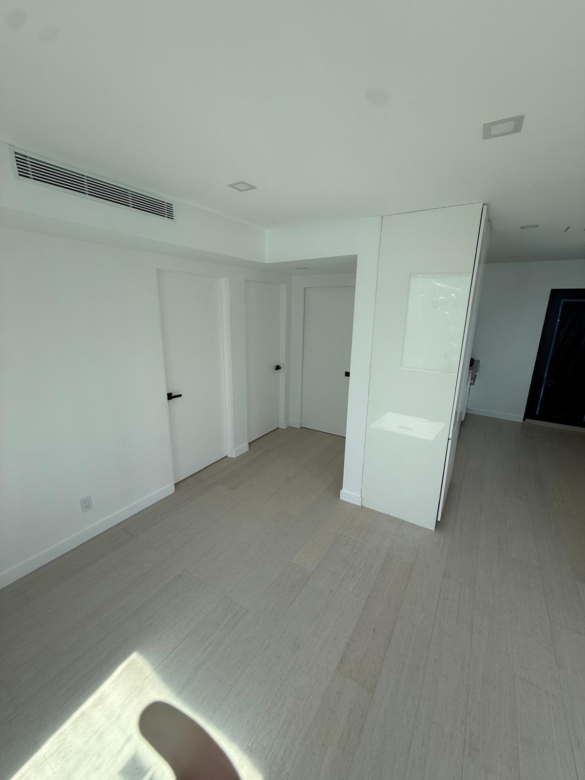 Building Photo - 253 9th St