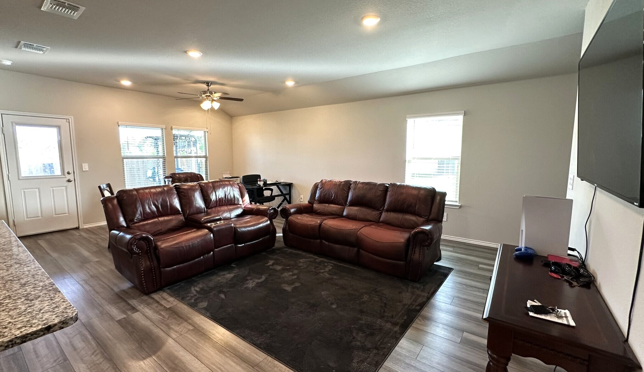 Building Photo - 2518 Merganser Dr