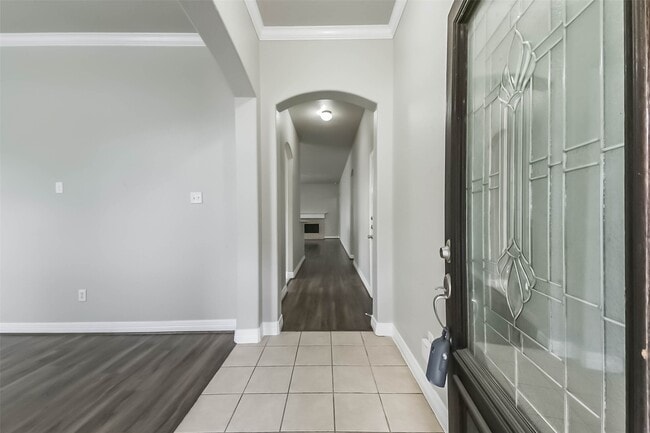 Building Photo - 21617 Horseshoe Dr