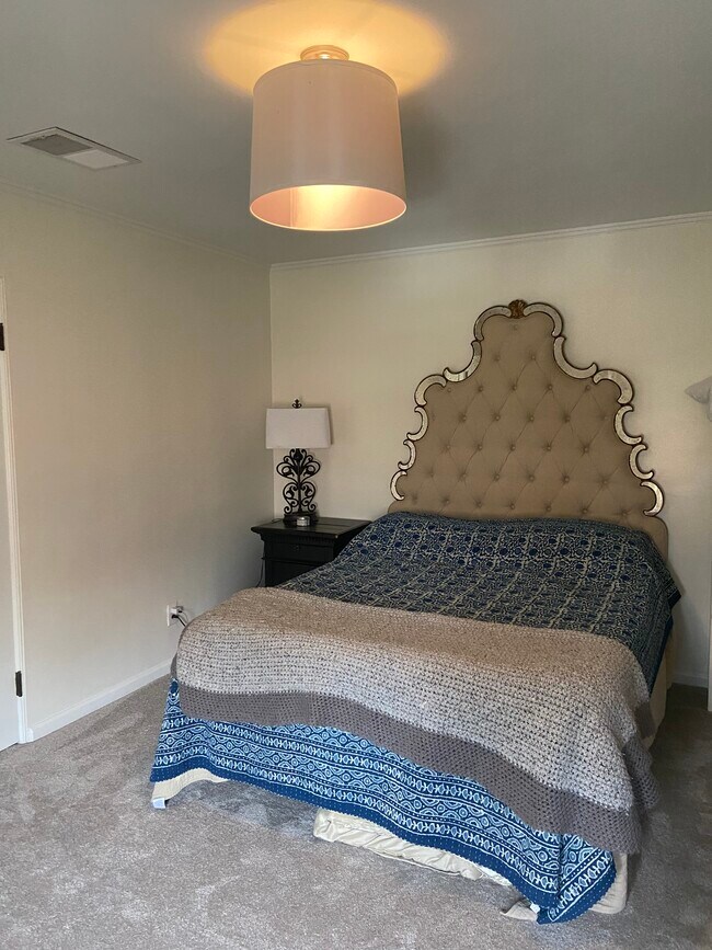 BEDROOM - 1211 Far Hills Ave