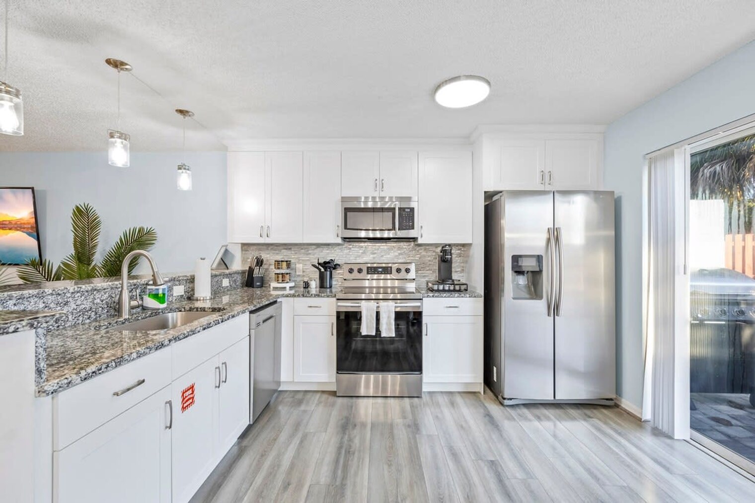 Building Photo - 215 Cherie Down Ln