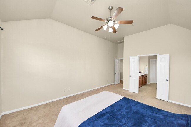 Building Photo - 20626 Bandrock Terrace