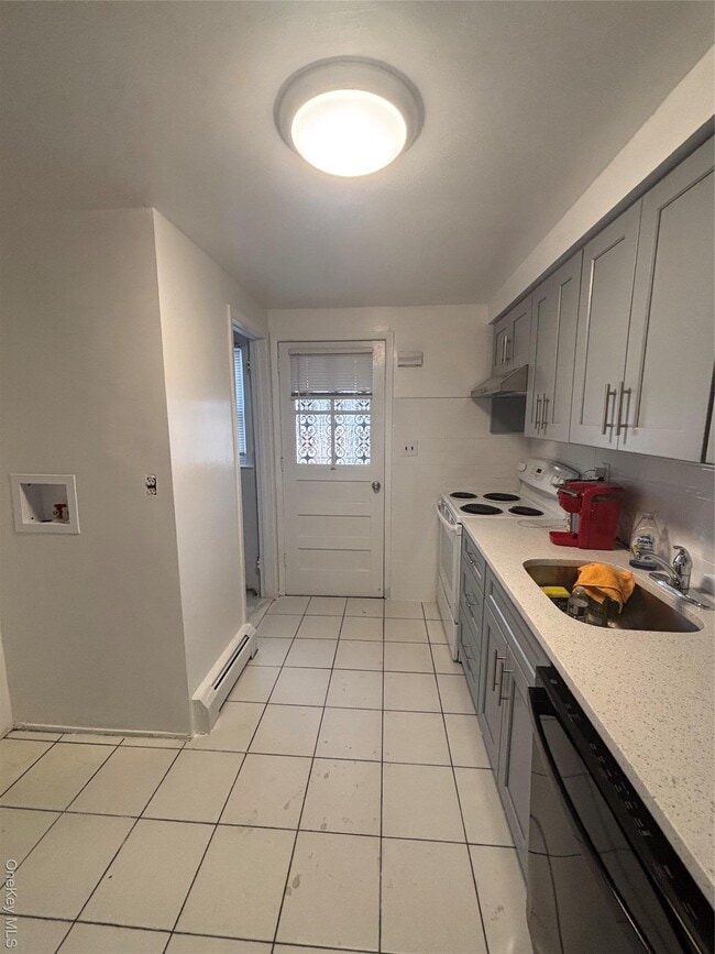 Building Photo - 2355 Vista Ct