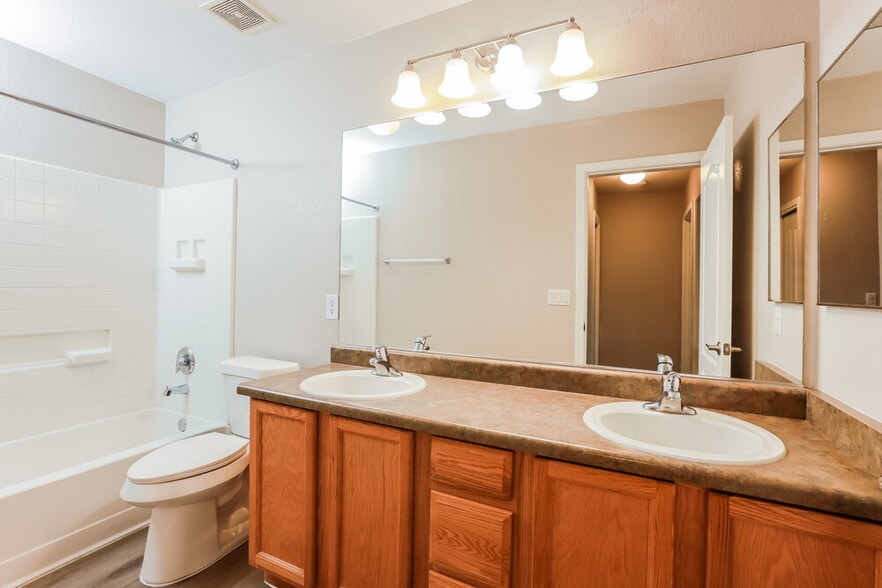 Building Photo - 6472 W Harbin Ridge Way