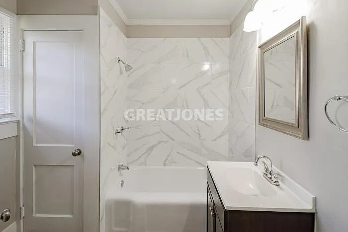 Building Photo - 237 Alabama St