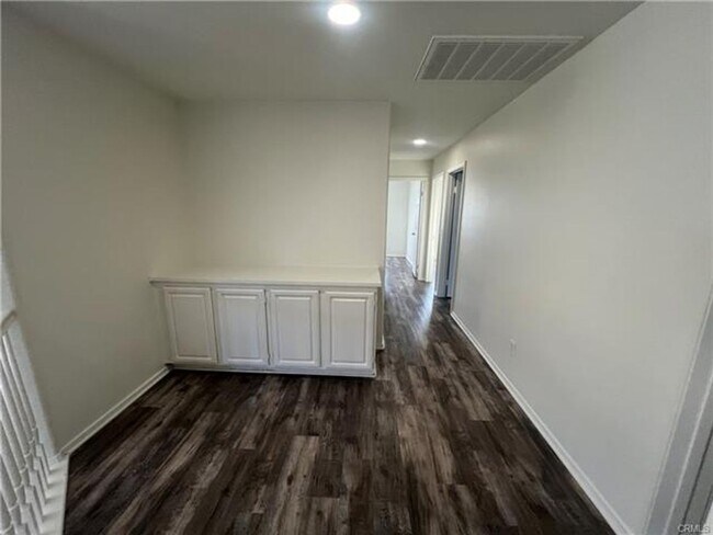 Building Photo - Beautiful Menifee Home Near Menifee Lakes Golf Course!