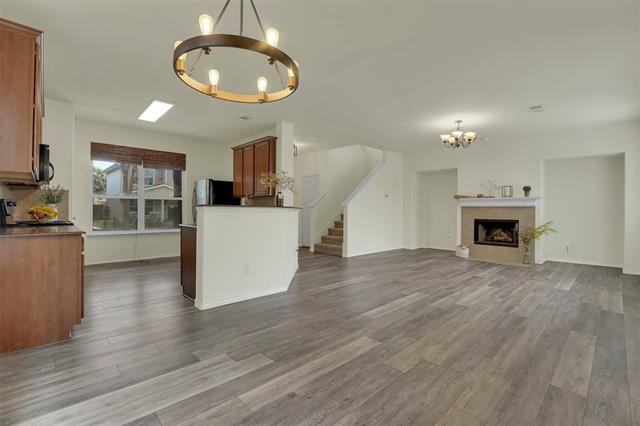 Building Photo - 6916 Wind Row Dr