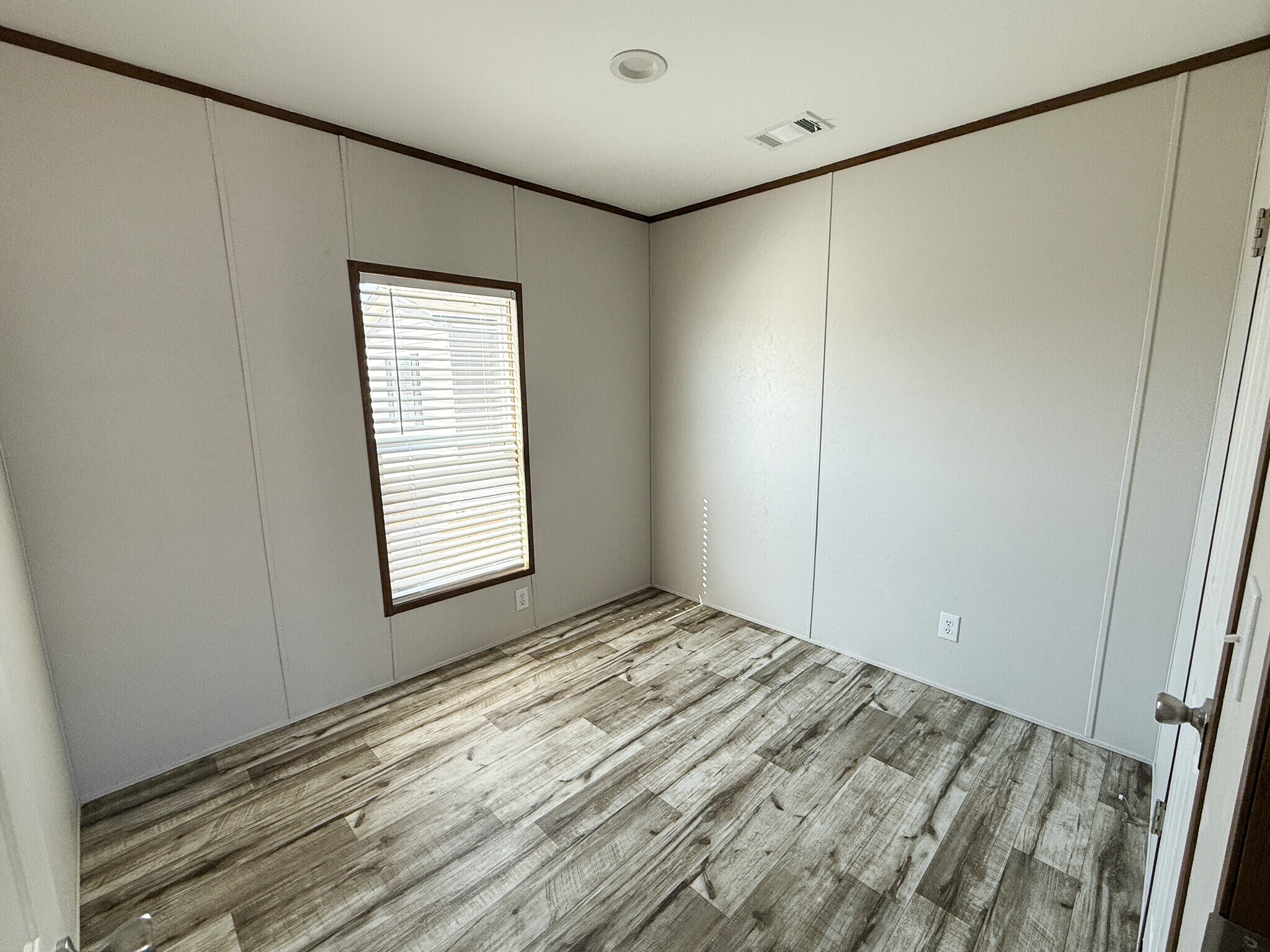 Building Photo - 132 Ponderosa Way