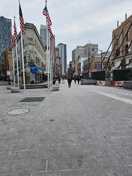 Building Photo - 173 Newark Ave