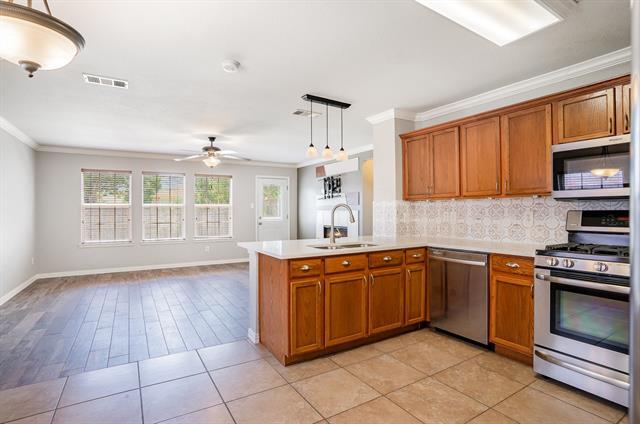 Building Photo - 12319 Ridgetop Cir