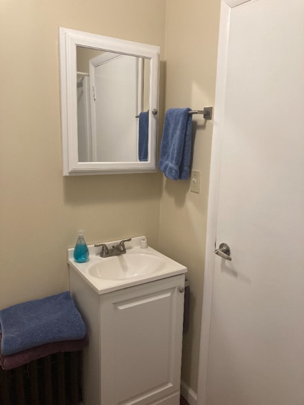 Building Photo - 4307 Milgate St