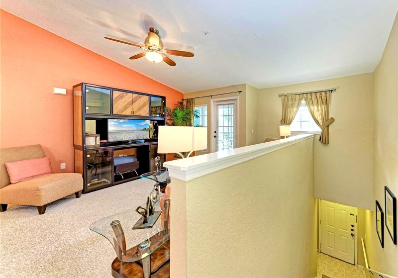 Building Photo - 8926 Manor Loop