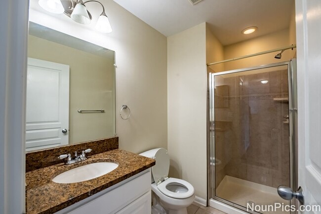 Building Photo - Beautiful 3 bedroom Condominium in Hazel Park