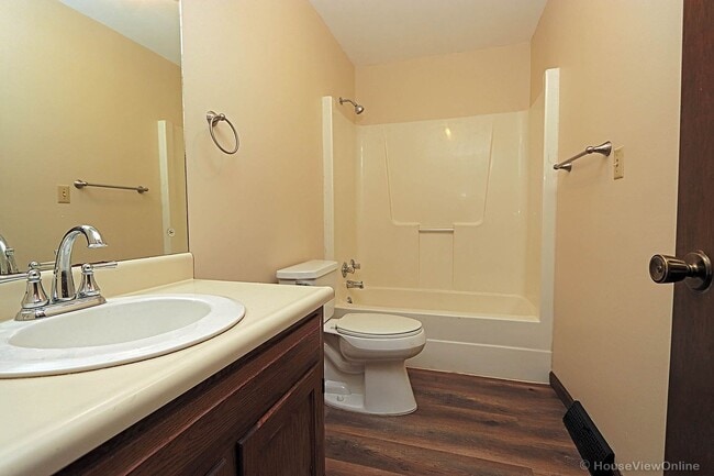 Building Photo - House in Cape Girardeau