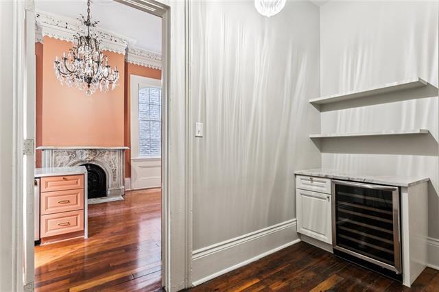 Building Photo - 632 Esplanade Ave