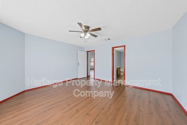 Building Photo - 7919 Wayside Trail