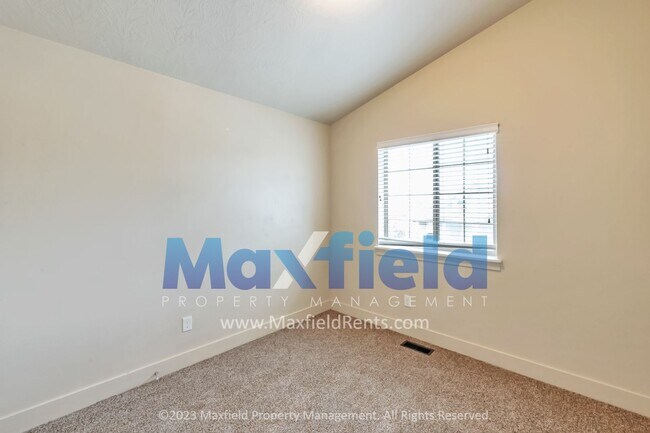 Building Photo - Eagle Mountain 4+ Bed 4 Bath 2600 Sq Ft 2 ...