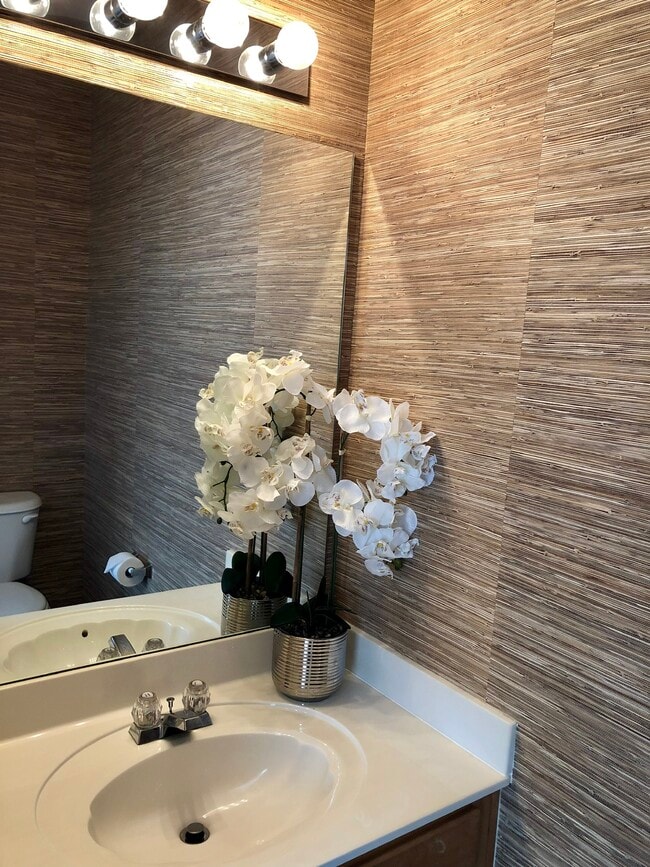 Building Photo - 58 Sikes Cir