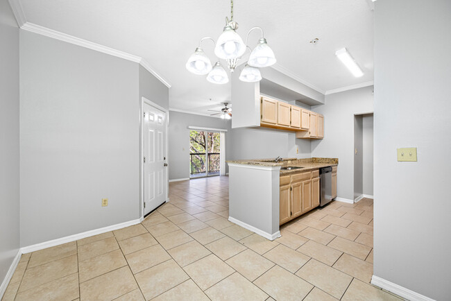 Building Photo - 5612 Pinnacle Heights Cir