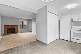 Building Photo - 8311-8315SE