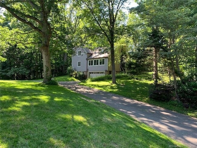Building Photo - 135 Oregon Rd