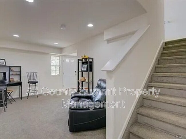 Building Photo - 4795 E 98th Pl