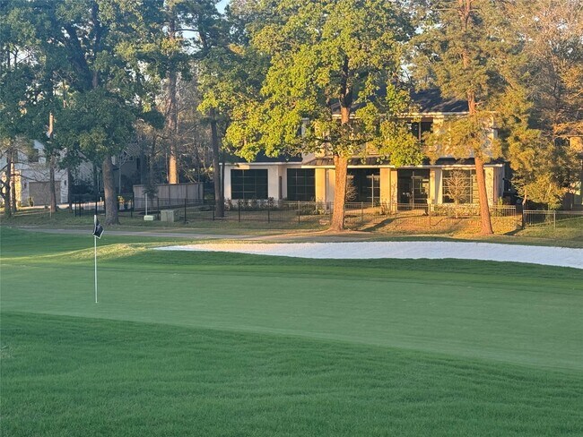 Building Photo - 5 Buttonbush Ct