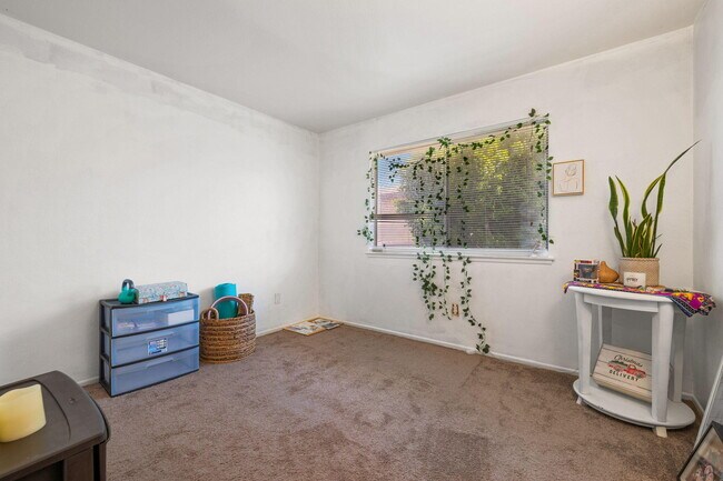 Building Photo - 72632 Raven Rd