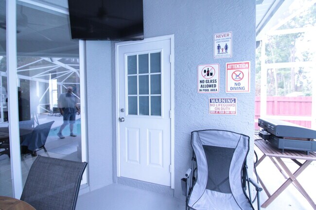 Building Photo - 2957 SW Collings Dr