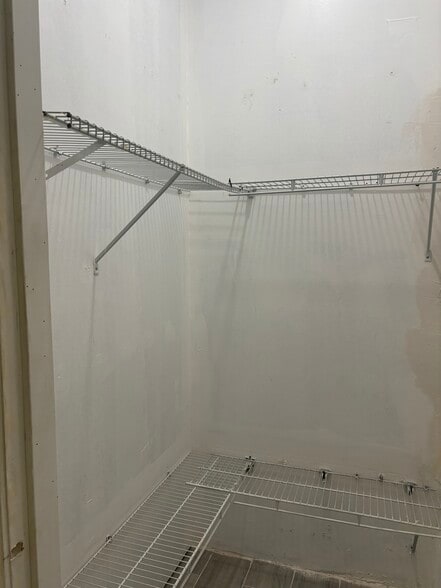 Building Photo - 27949 SW 133rd Ave