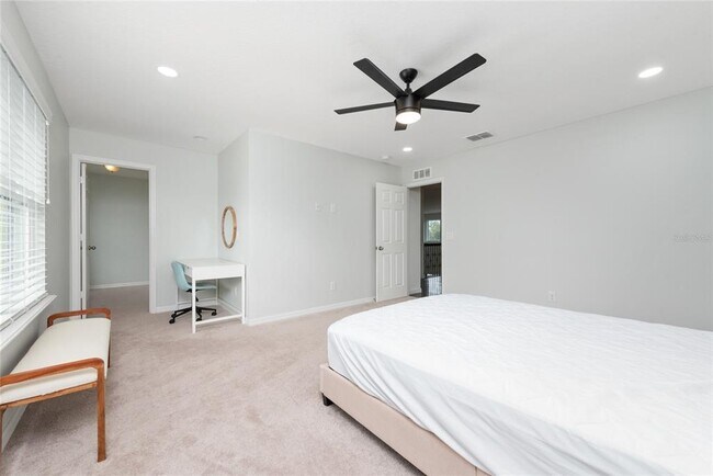 Building Photo - 4306 Old Sycamore Loop