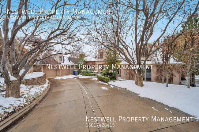 Building Photo - Stunning Executive Home in Salt Lake City