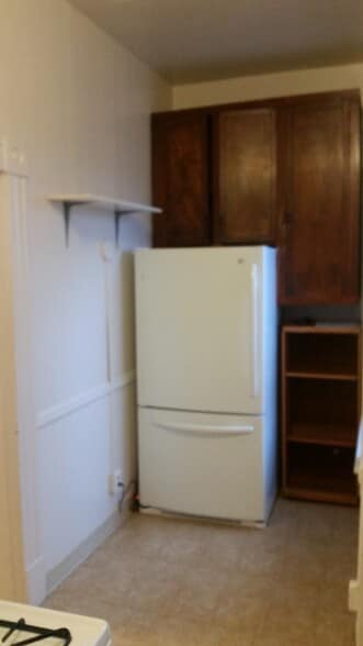 fridge is upgraded - this is old pict - 1245 Allston Way