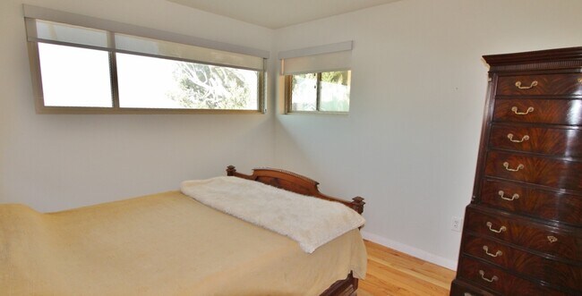 Building Photo - 7328 VISTA DEL MAR Ln