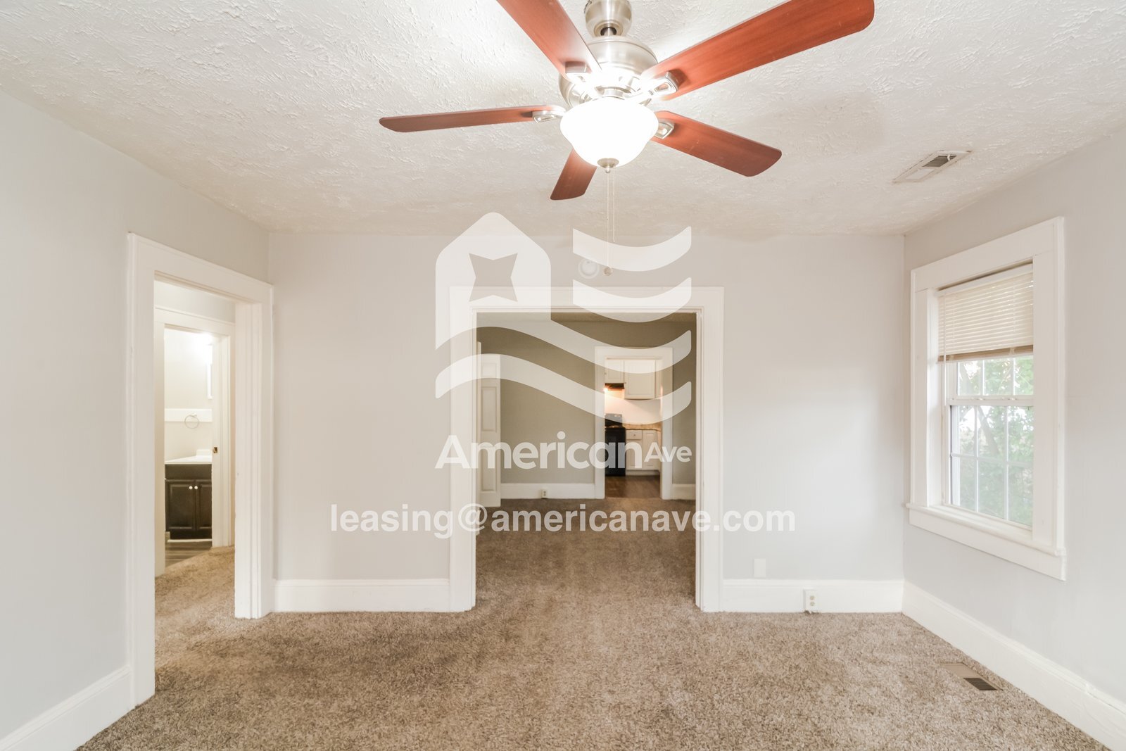 Building Photo - 908 Branson St
