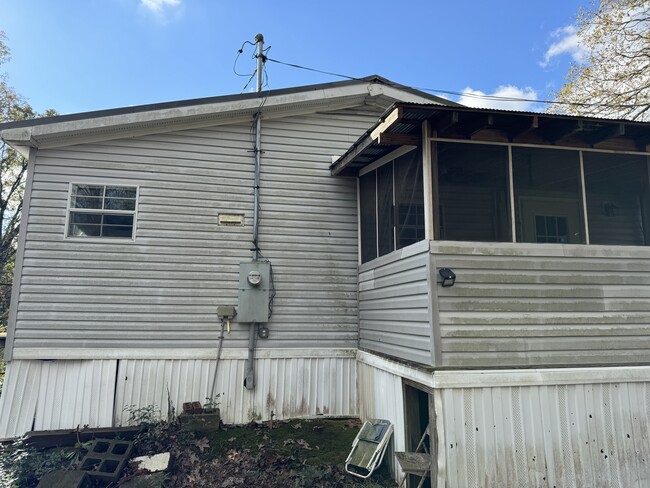 Building Photo - 1216 MS-371